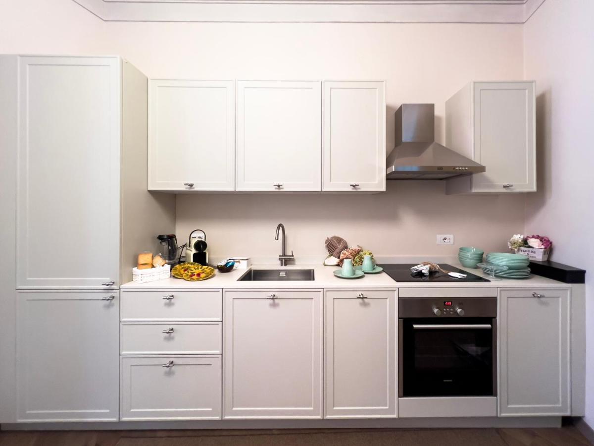 La Piccola Casa Di Ubs Apartman Sestri Levante Kültér fotó